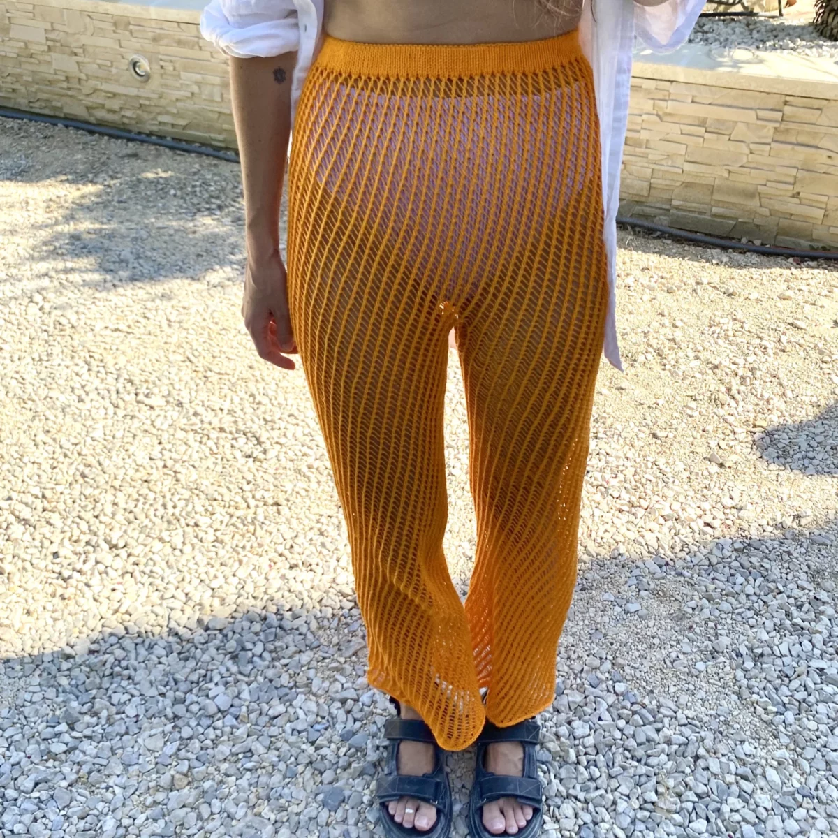 orange trousers